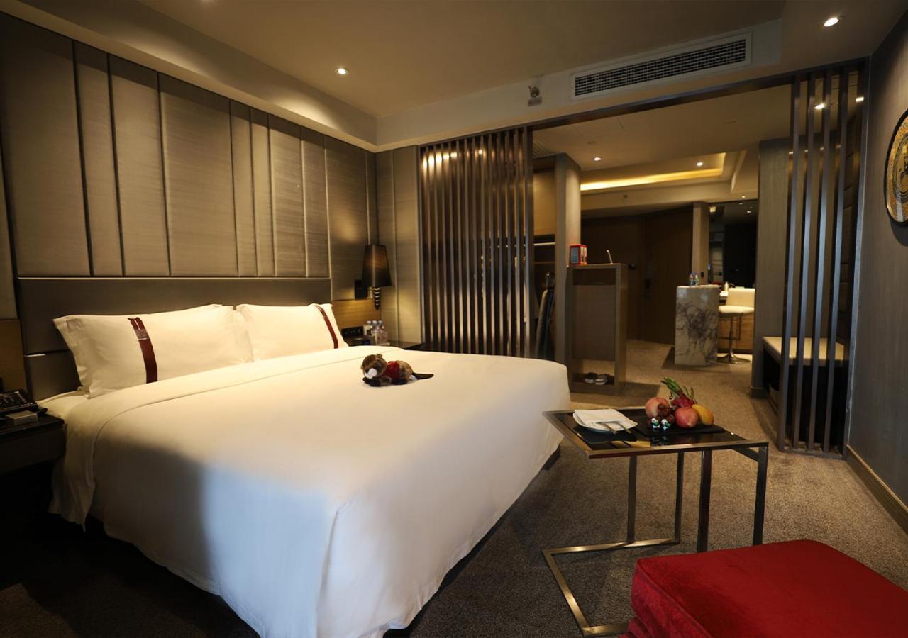 Rhombus Park Aura Chengdu Hotel Zewnętrze zdjęcie