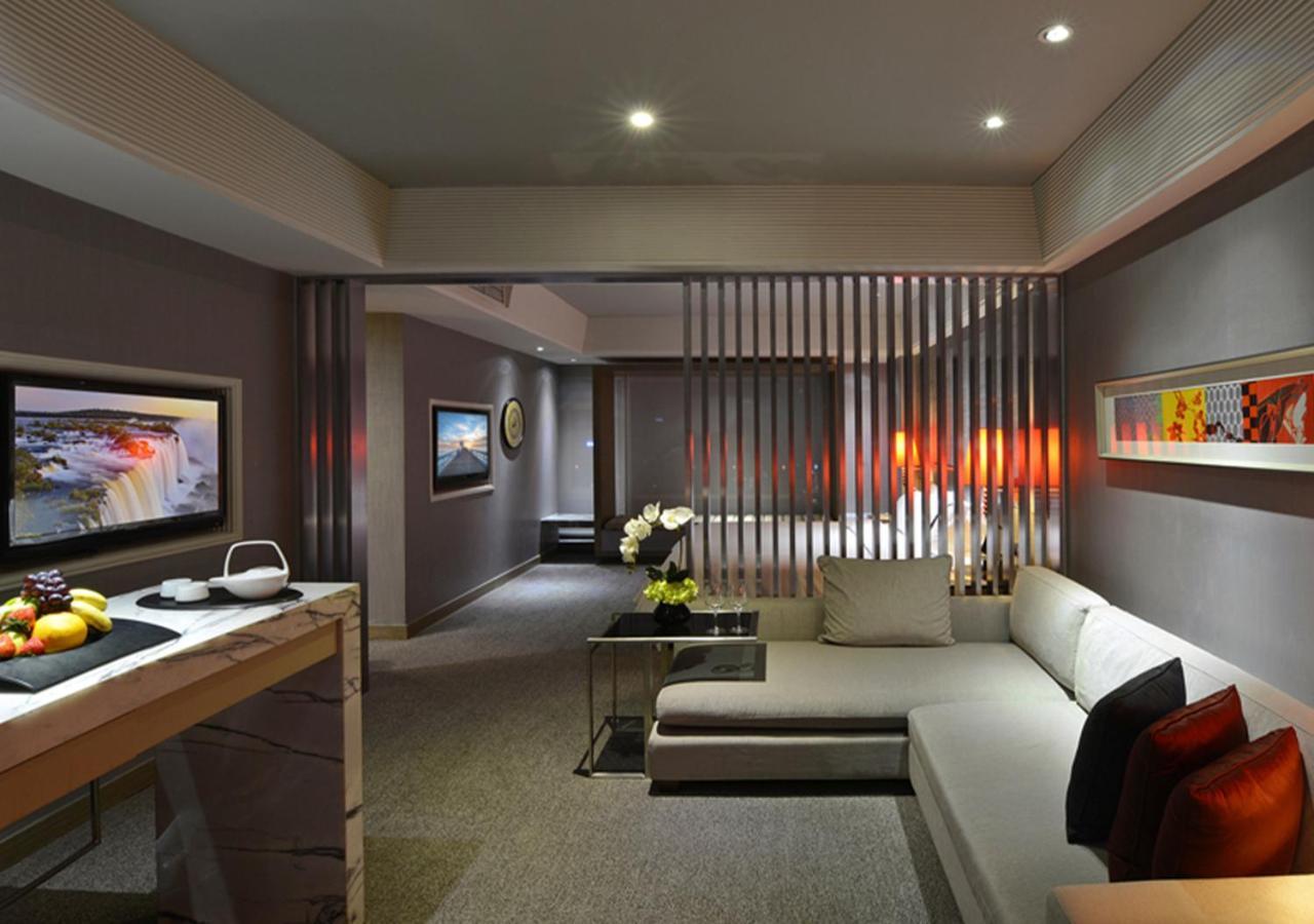 Rhombus Park Aura Chengdu Hotel Zewnętrze zdjęcie